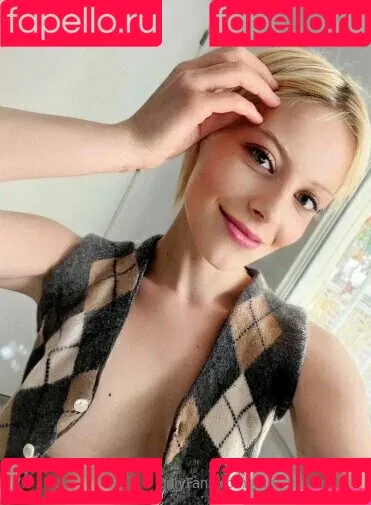 your_milamoore Onlyfans Photo Gallery 