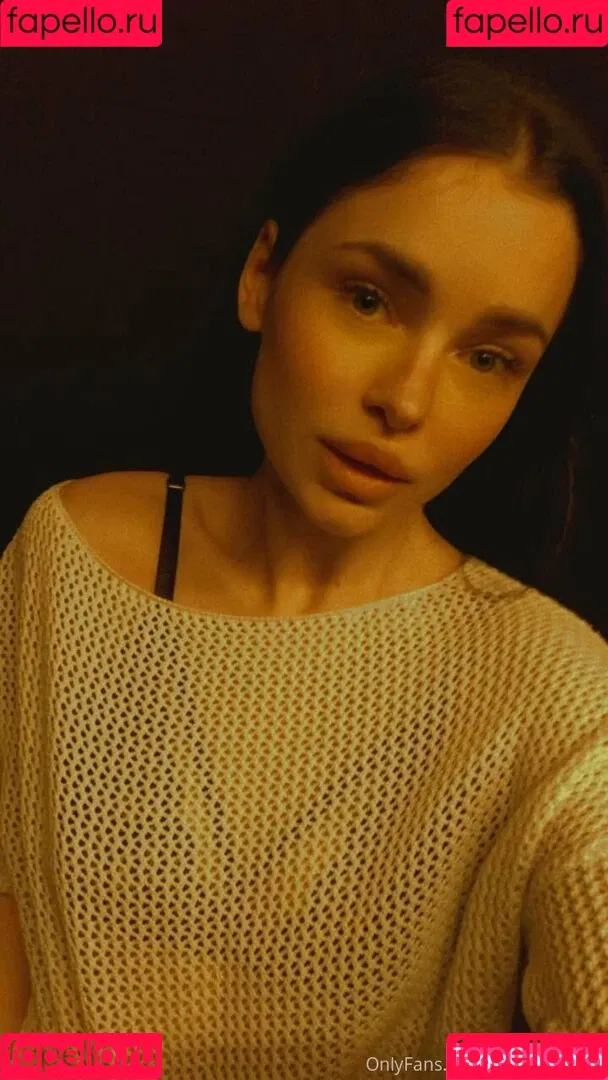 your_milamoore Onlyfans Photo Gallery 
