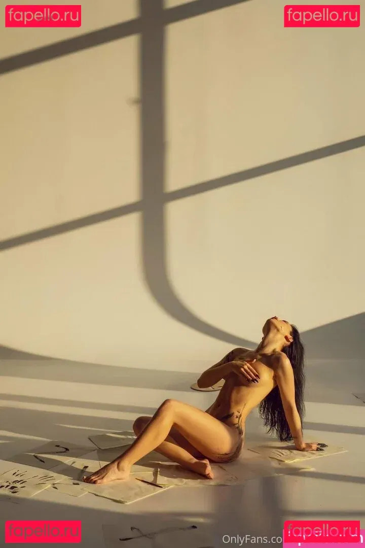 your_milamoore Onlyfans Photo Gallery 