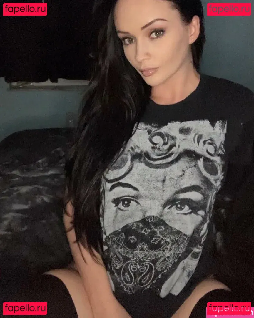 your_milamoore Onlyfans Photo Gallery 