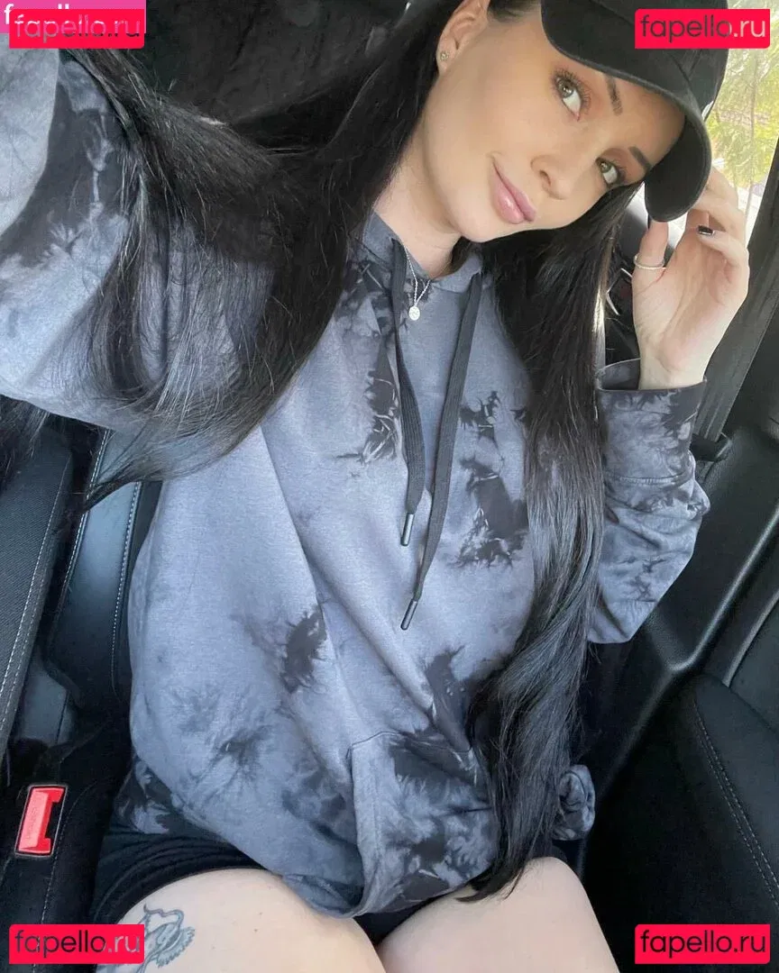 your_milamoore Onlyfans Photo Gallery 