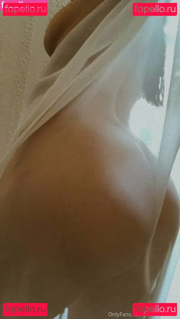 your_milamoore Onlyfans Photo Gallery 