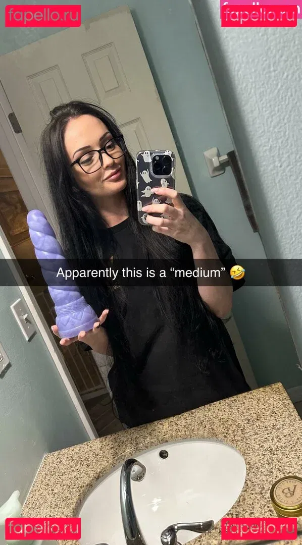 your_milamoore Onlyfans Photo Gallery 