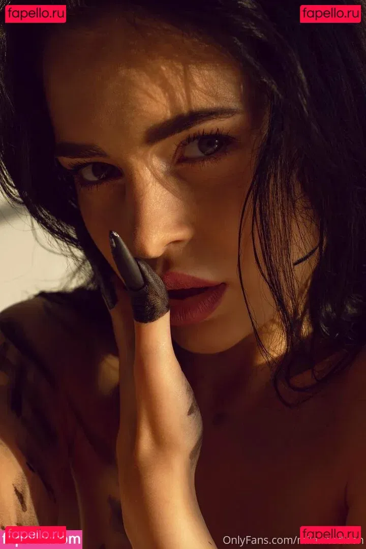 your_milamoore Onlyfans Photo Gallery 