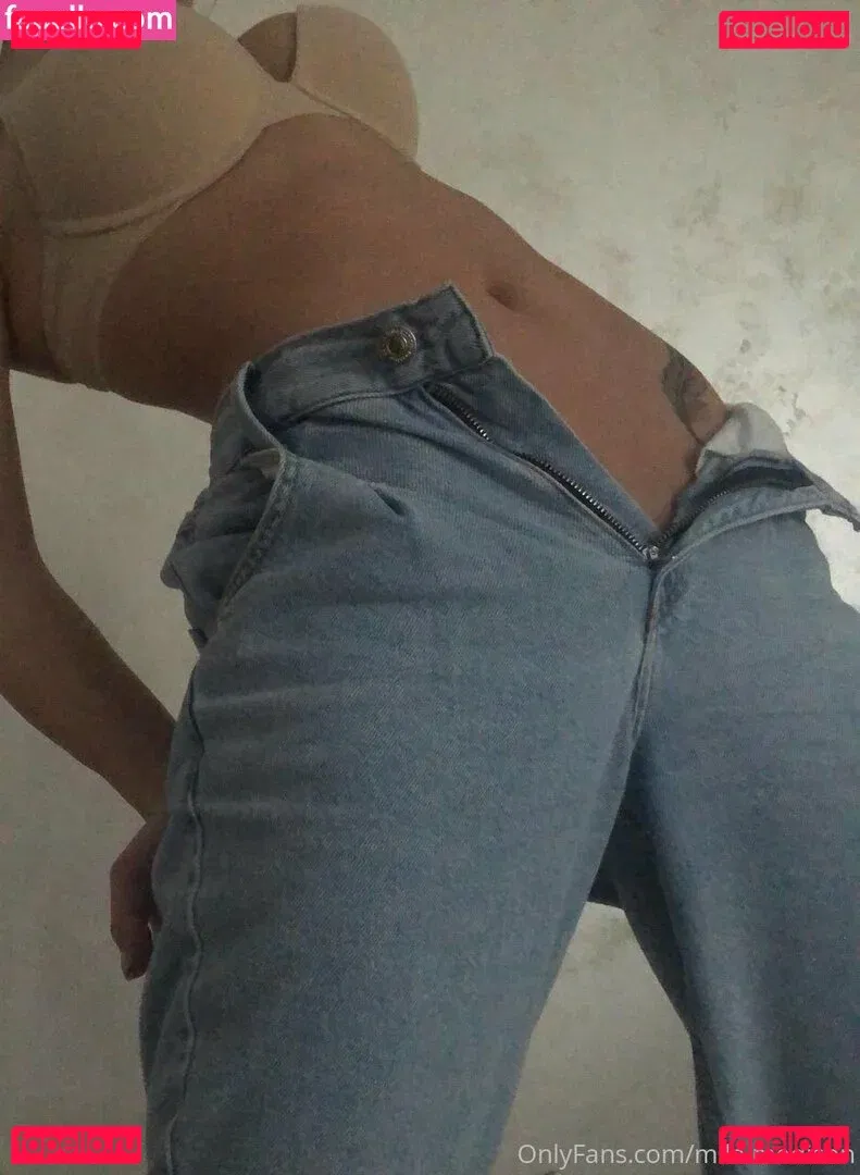 your_milamoore Onlyfans Photo Gallery 