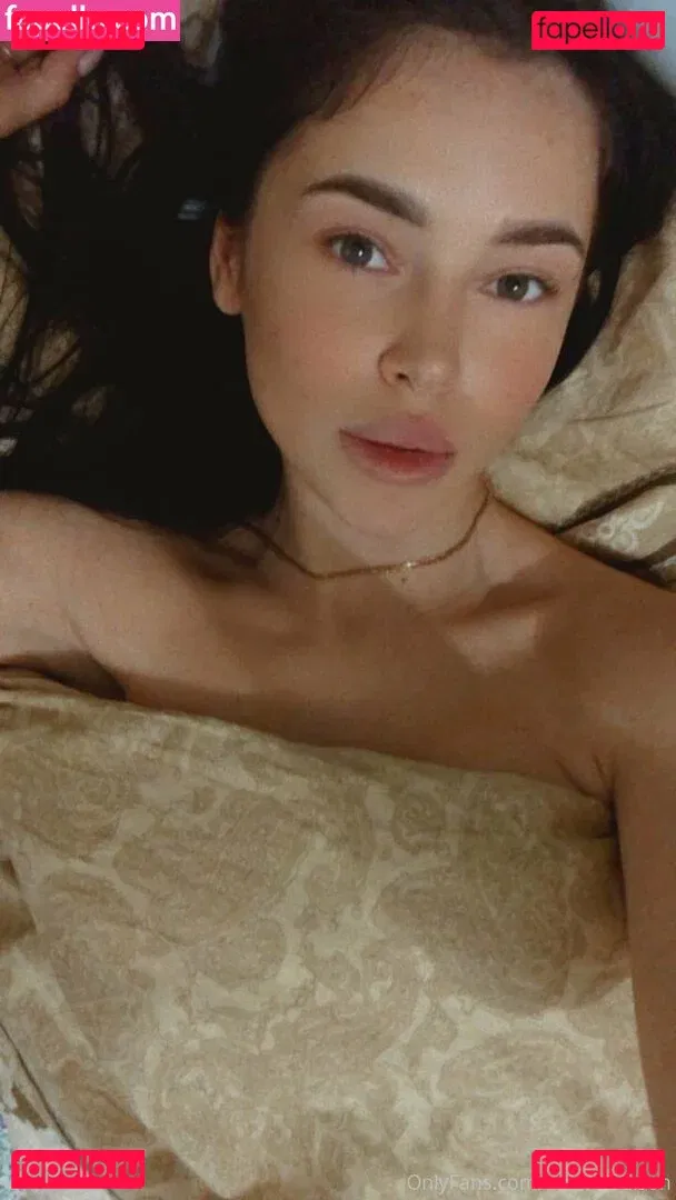 your_milamoore Onlyfans Photo Gallery 