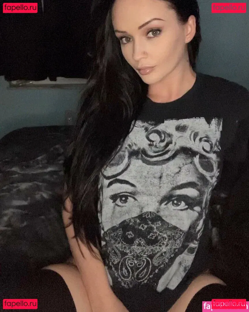 your_milamoore Onlyfans Photo Gallery 