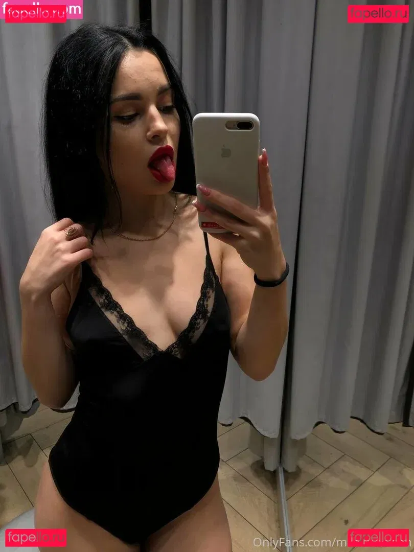 your_milamoore Onlyfans Photo Gallery 