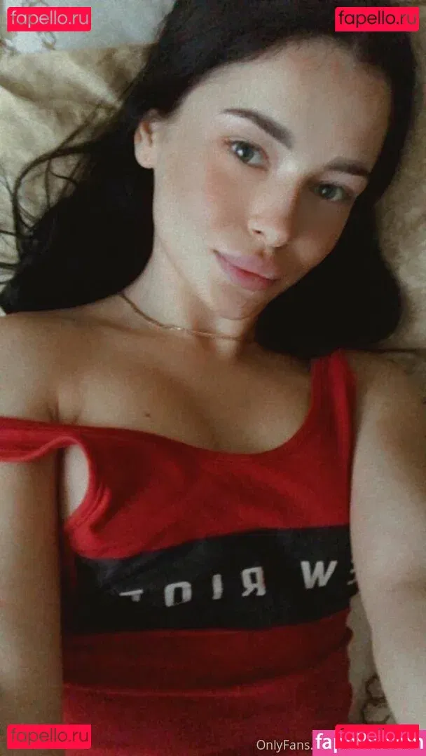 your_milamoore Onlyfans Photo Gallery 