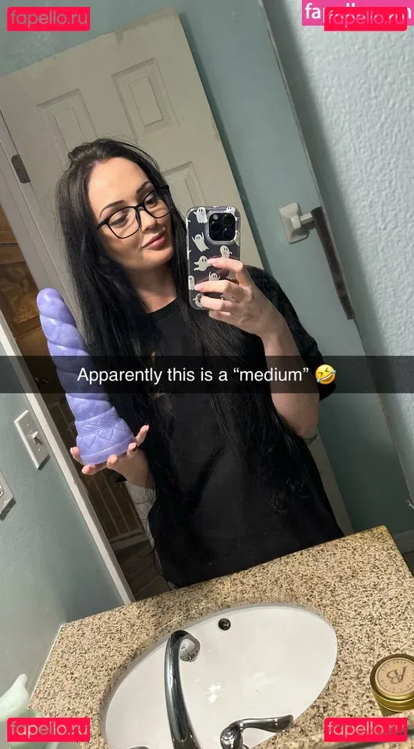 your_milamoore Onlyfans Photo Gallery 