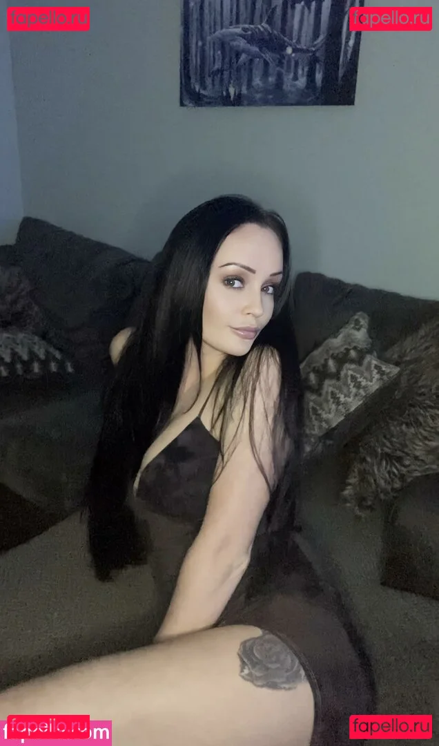 your_milamoore Onlyfans Photo Gallery 
