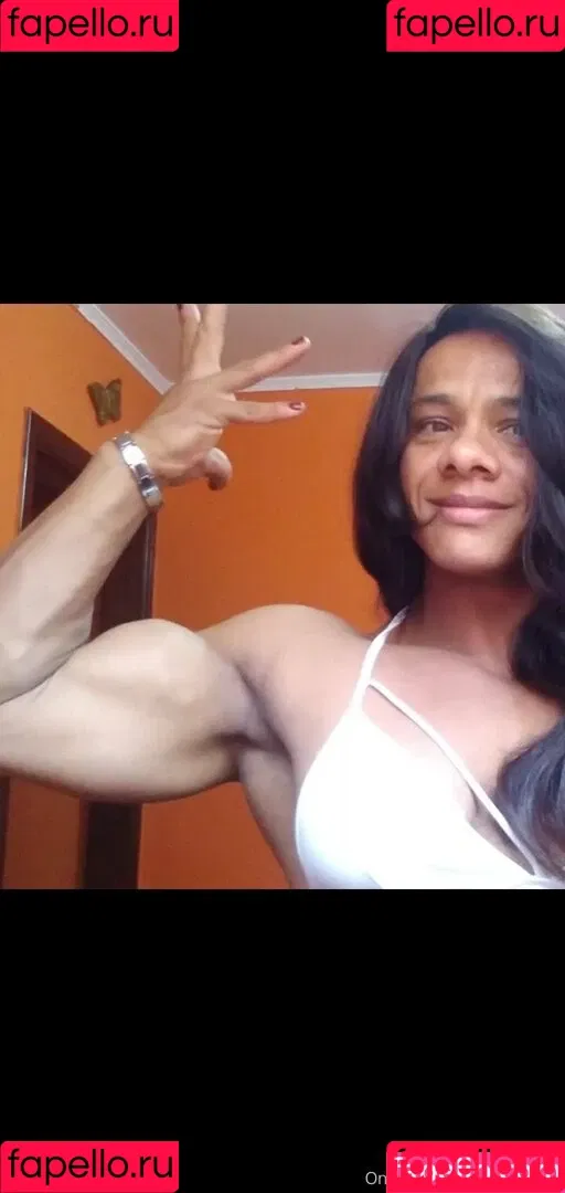 cristtina43 Onlyfans Photo Gallery 