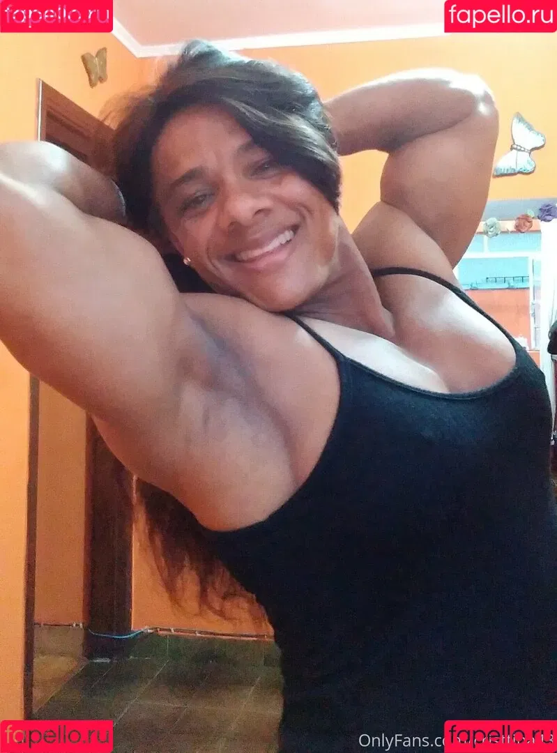 cristtina43 Onlyfans Photo Gallery 