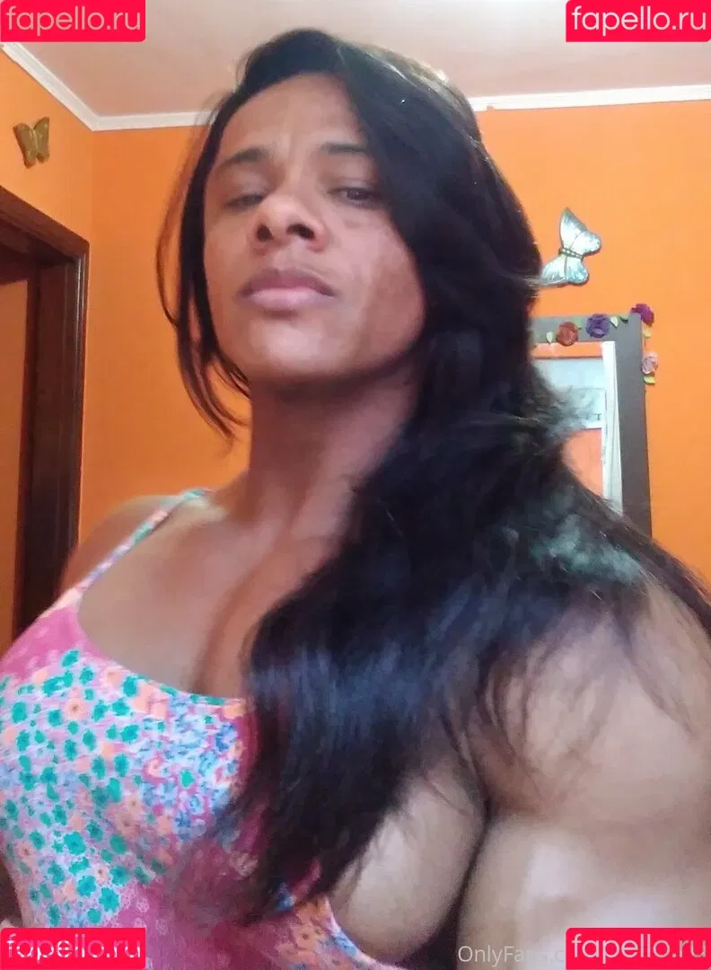 cristtina43 Onlyfans Photo Gallery 