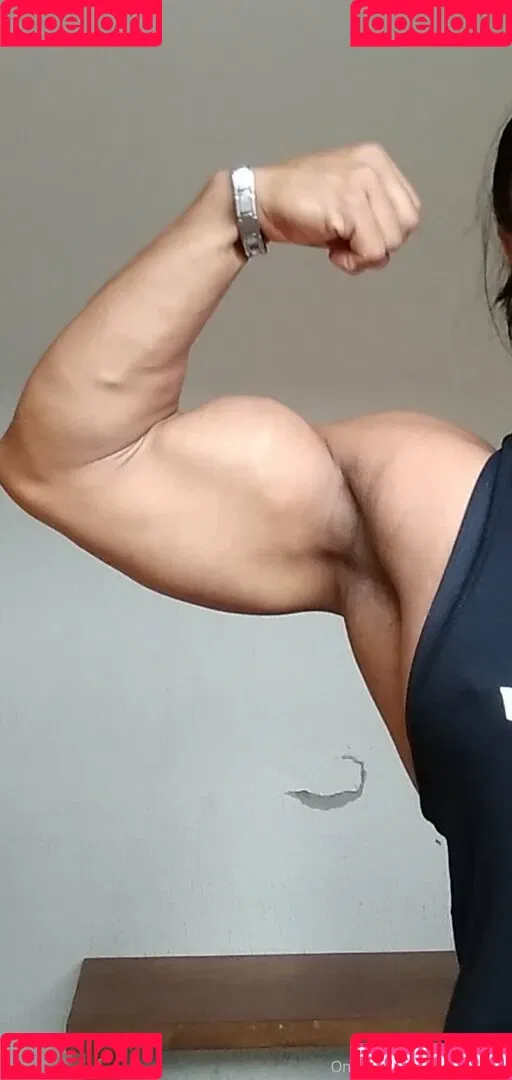 cristtina43 Onlyfans Photo Gallery 