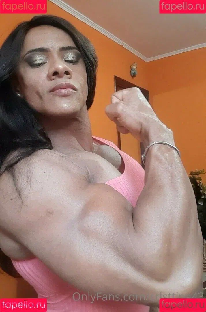 cristtina43 Onlyfans Photo Gallery 