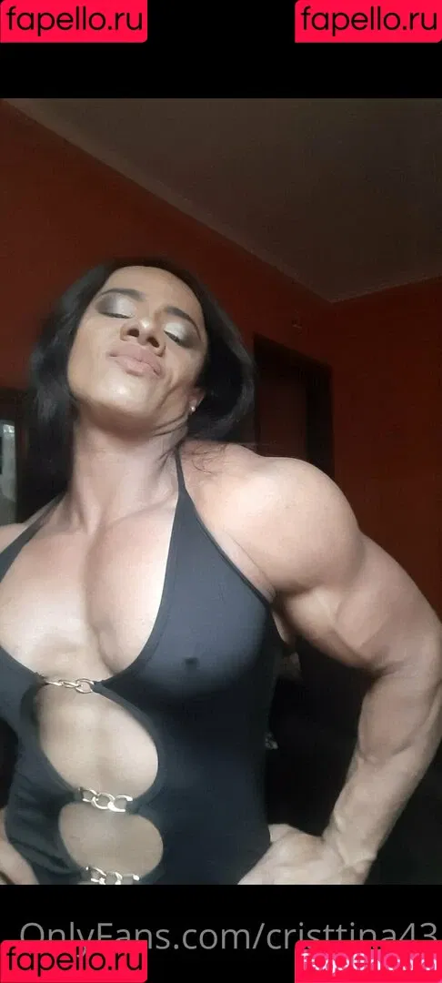 cristtina43 Onlyfans Photo Gallery 