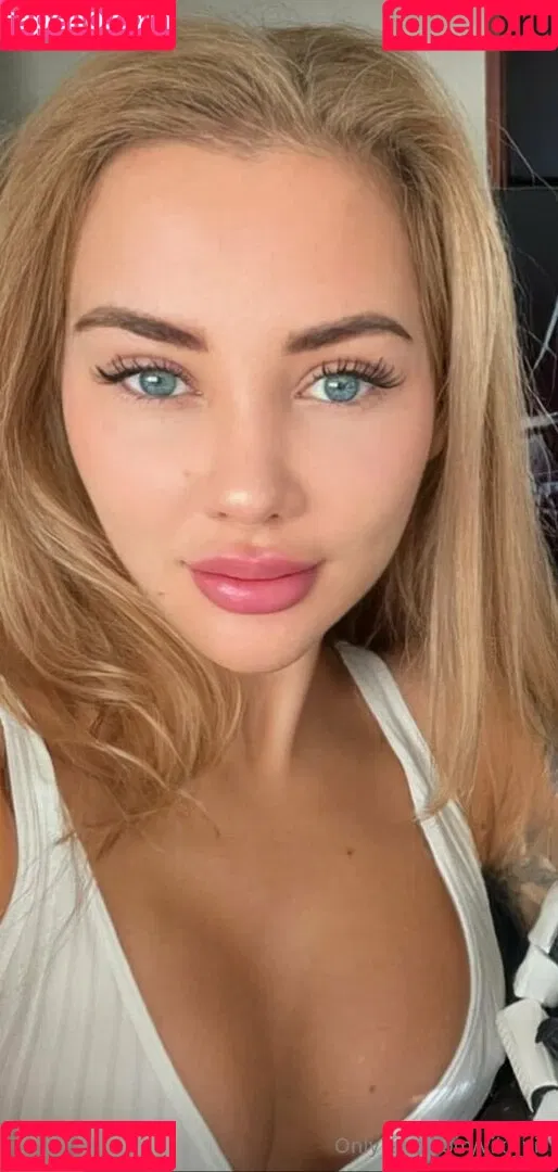 viki_vii Onlyfans Photo Gallery 