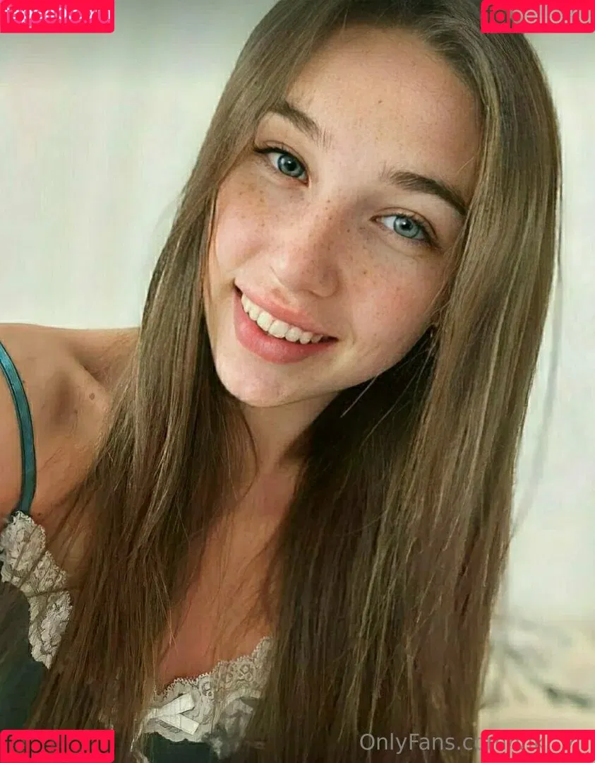viki_vii Onlyfans Photo Gallery 