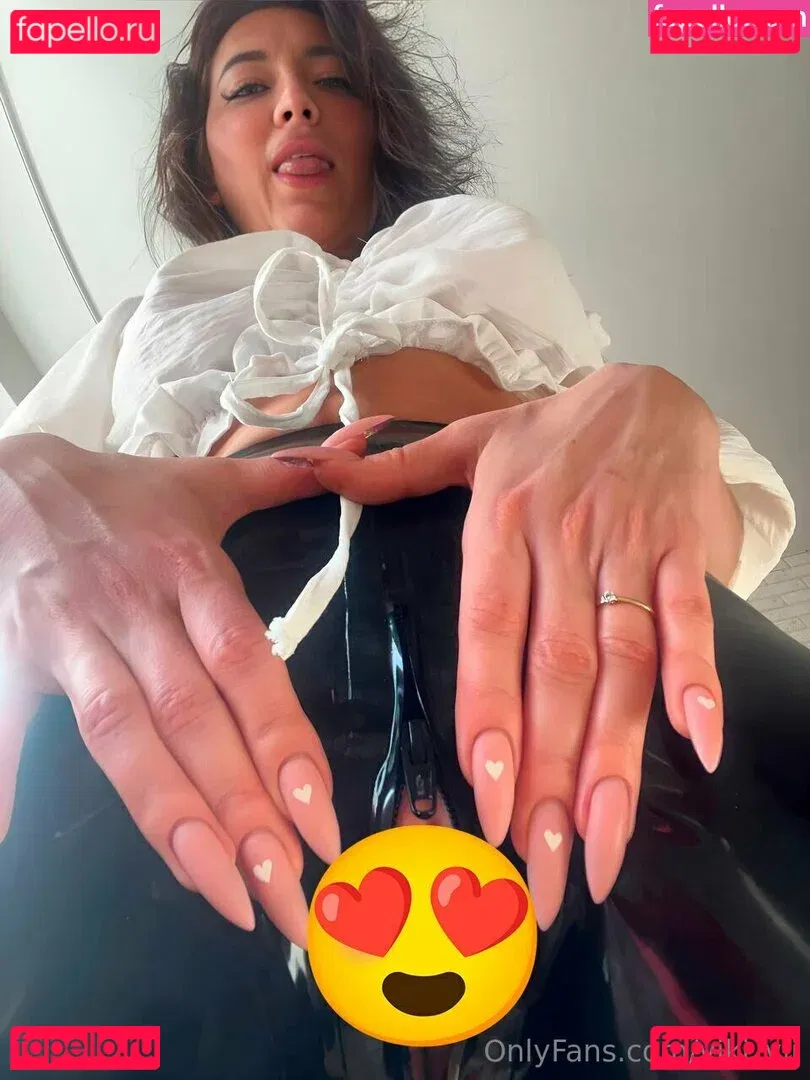 viki_vii Onlyfans Photo Gallery 