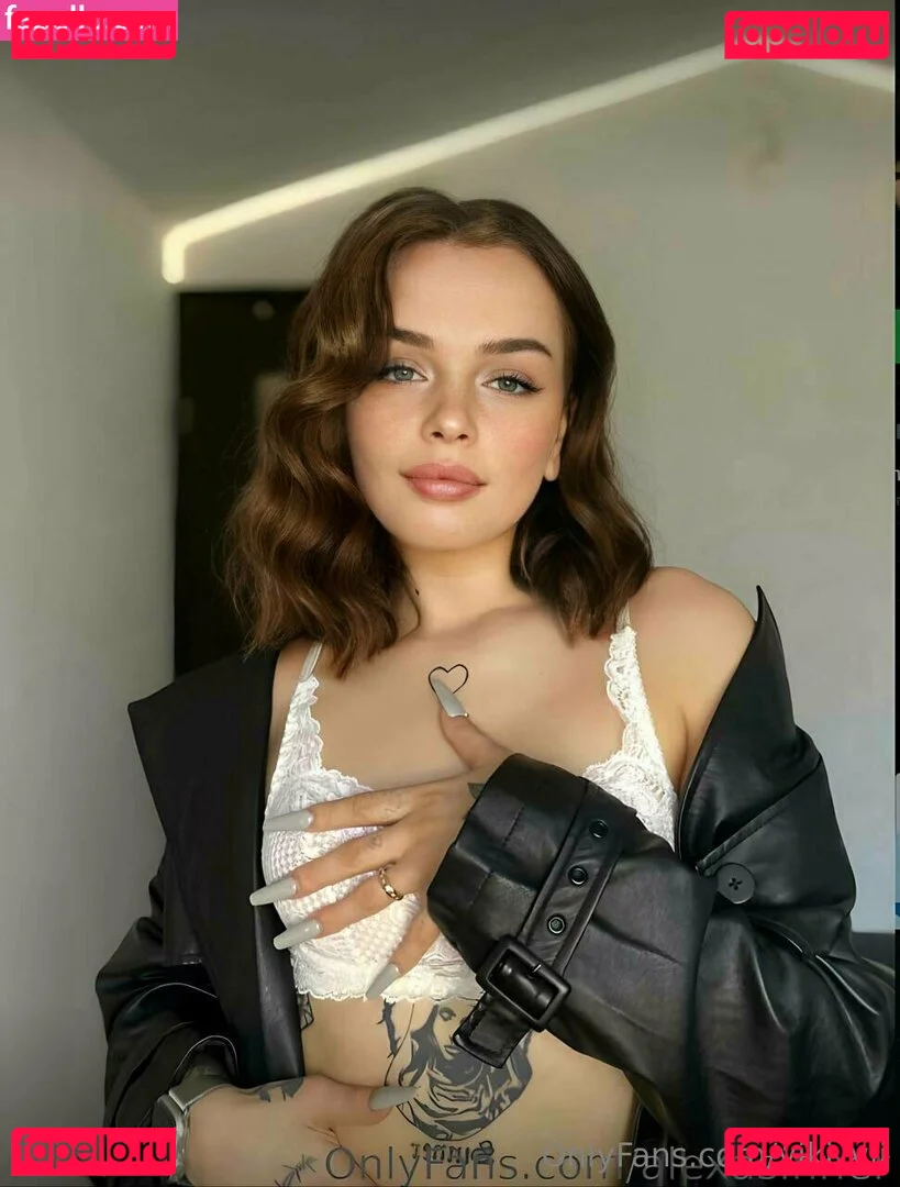 viki_vii Onlyfans Photo Gallery 