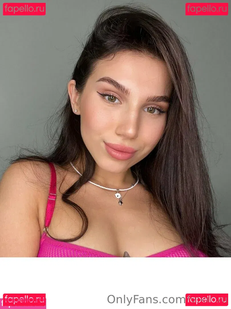 viki_vii Onlyfans Photo Gallery 