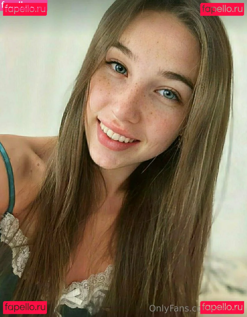 viki_vii Onlyfans Photo Gallery 