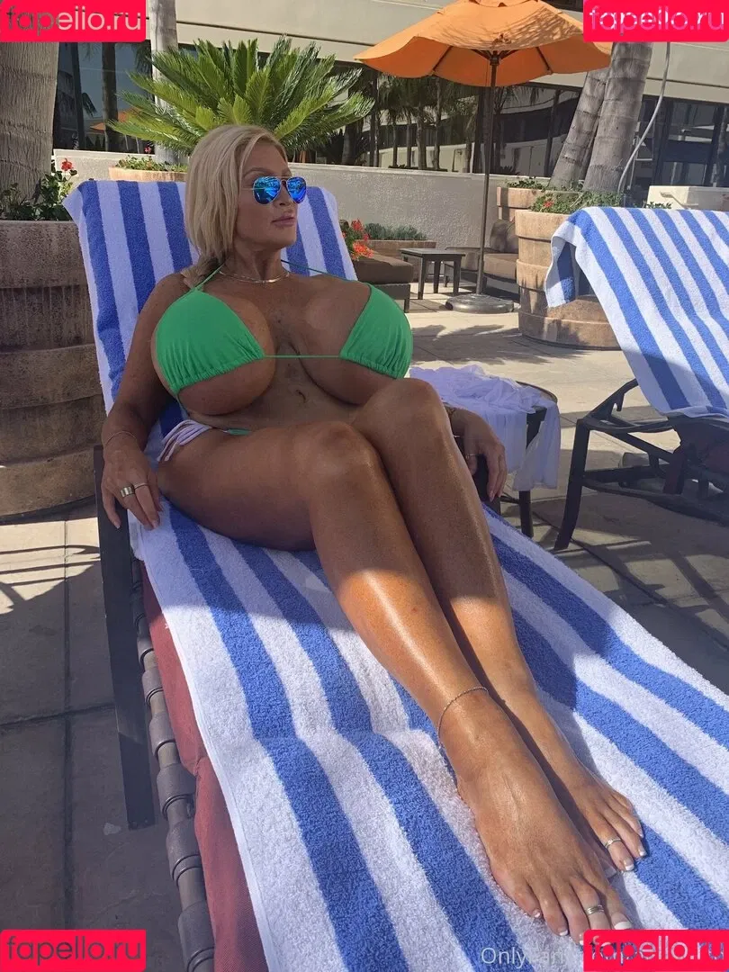 allegracolesworld Onlyfans Photo Gallery 