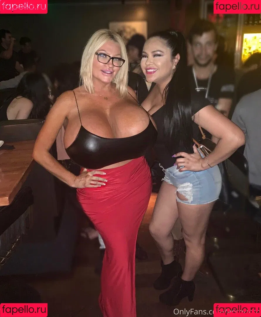 allegracolesworld Onlyfans Photo Gallery 