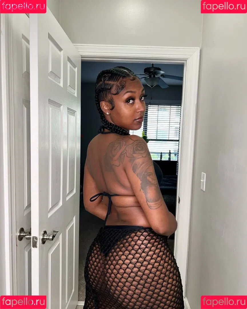 yasmeanmonique Onlyfans Photo Gallery 