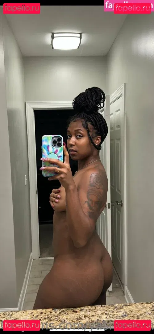 yasmeanmonique Onlyfans Photo Gallery 