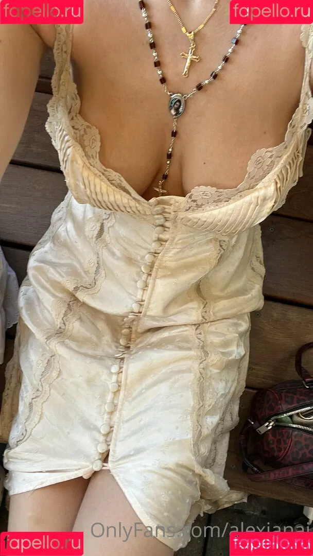 alexjanai Onlyfans Photo Gallery 