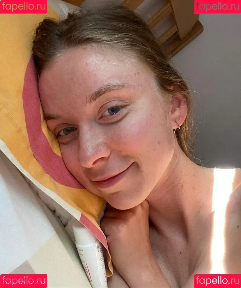 YouRina Onlyfans Photo Gallery 