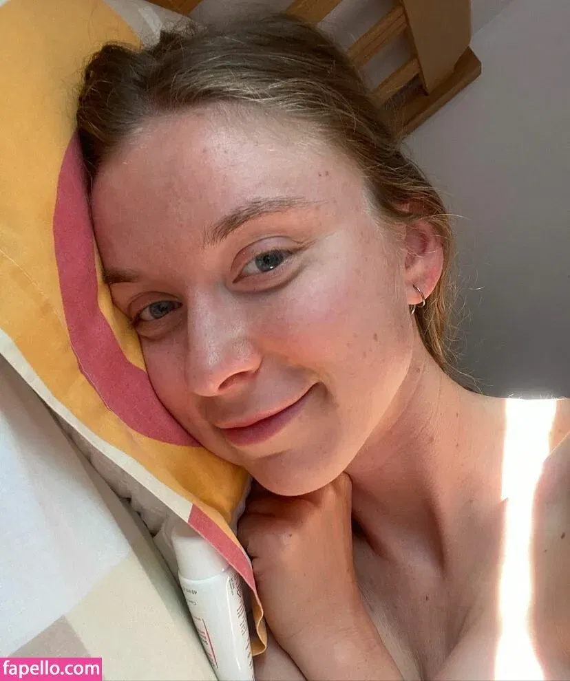 YouRina Onlyfans Photo Gallery 