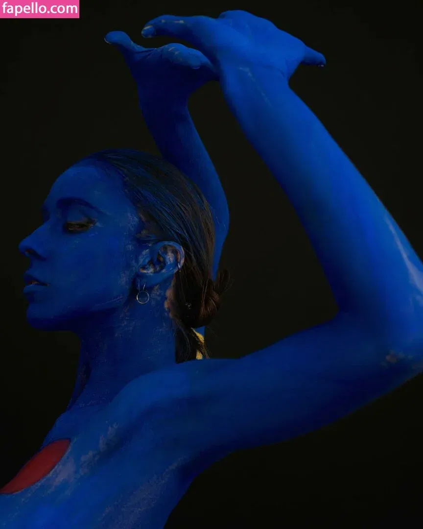 YouRina Onlyfans Photo Gallery 