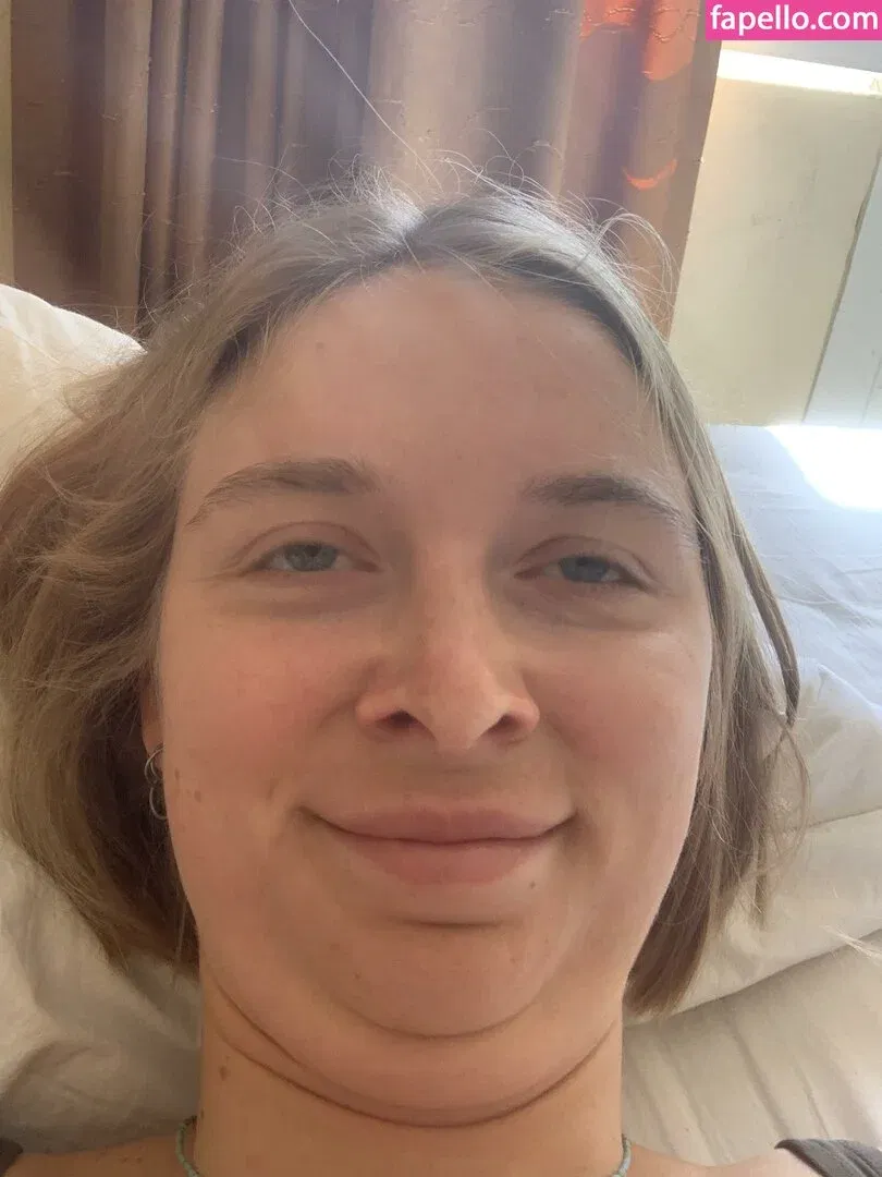 YouRina Onlyfans Photo Gallery 