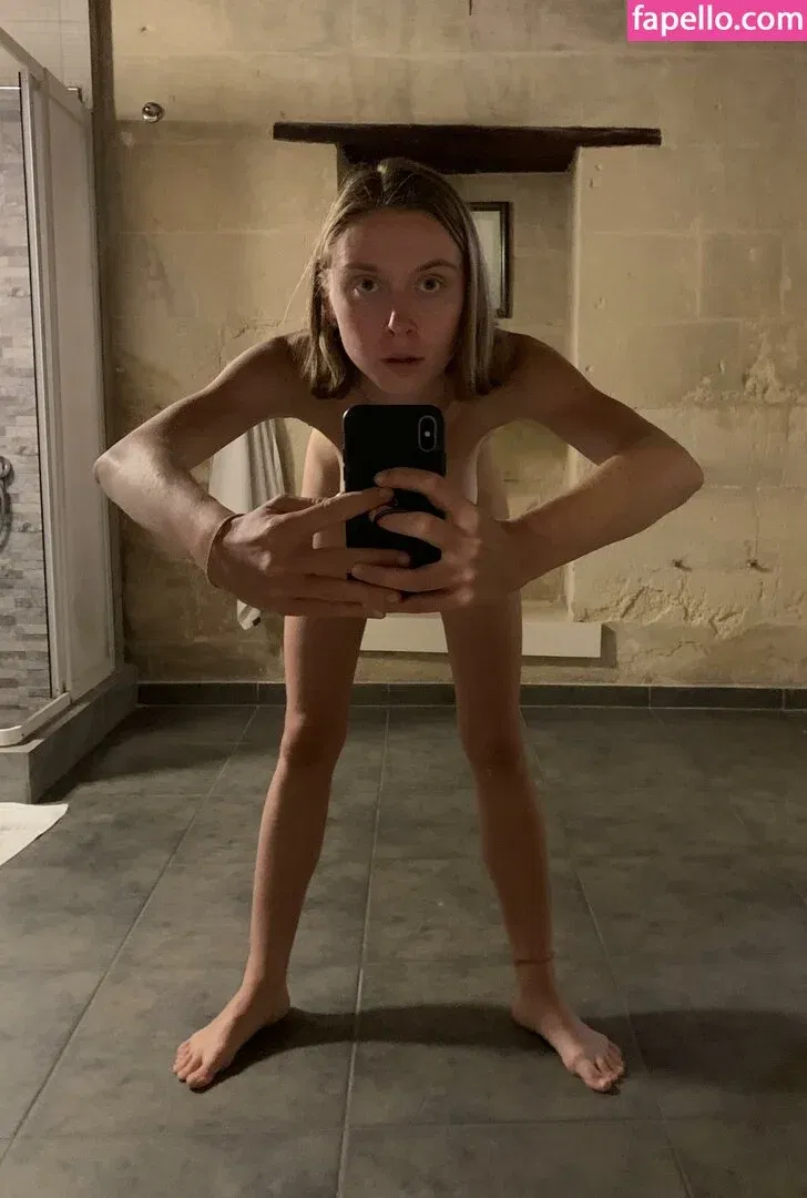 YouRina Onlyfans Photo Gallery 