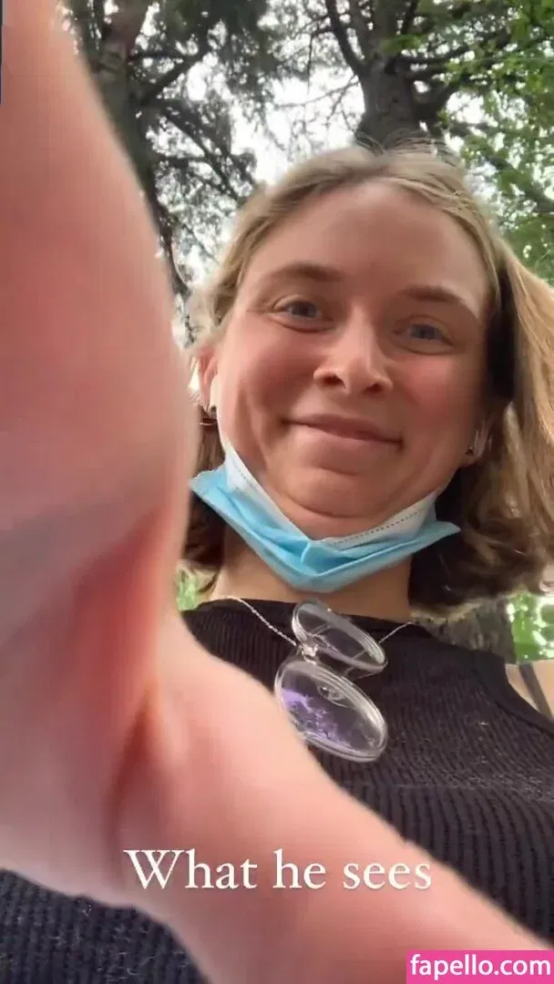 YouRina Onlyfans Photo Gallery 