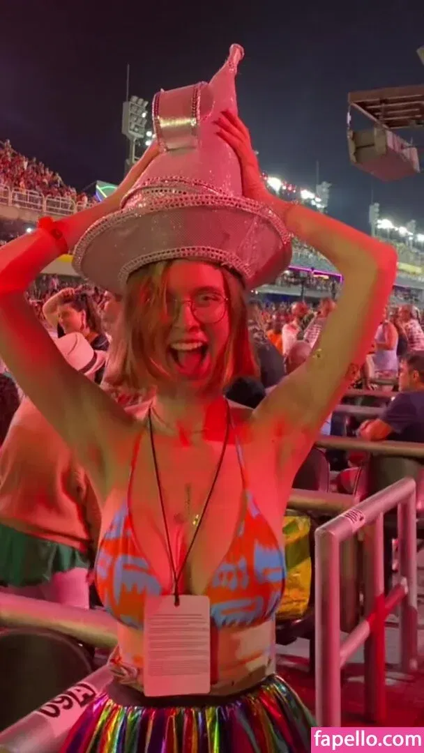 YouRina Onlyfans Photo Gallery 