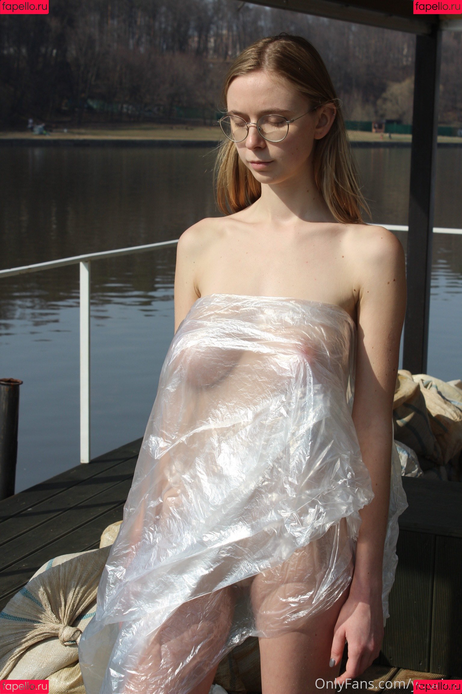 YouRina Onlyfans Photo Gallery 