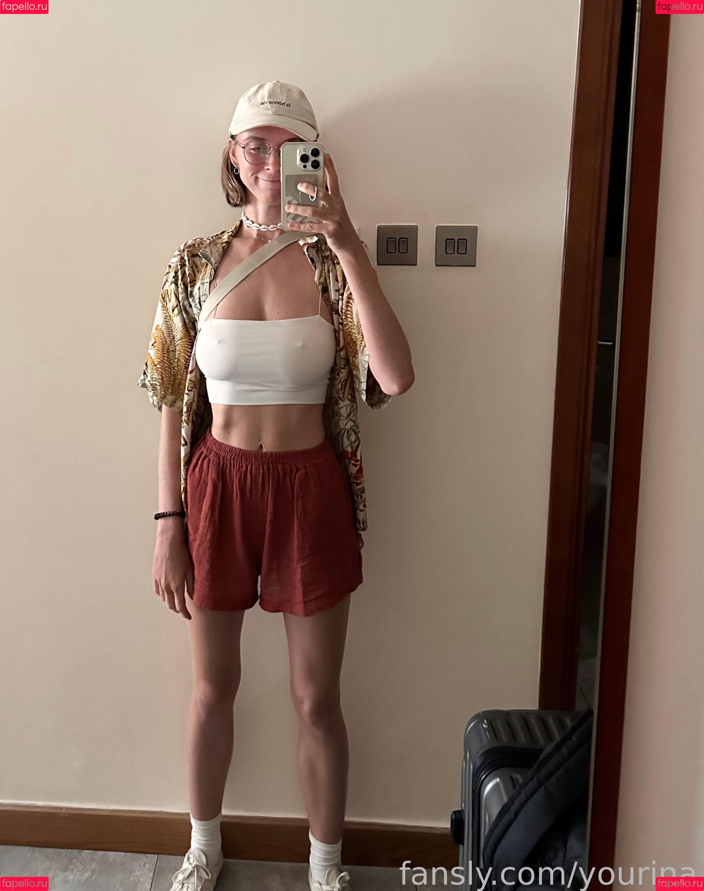 YouRina Onlyfans Photo Gallery 