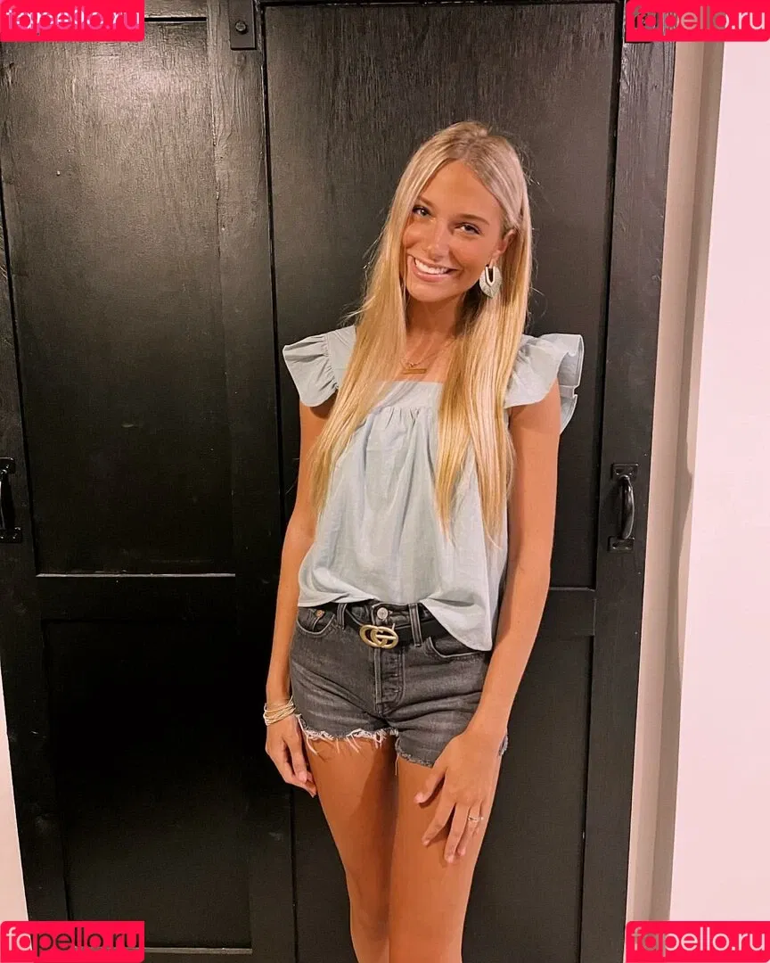 Anna Sikes Onlyfans Photo Gallery 