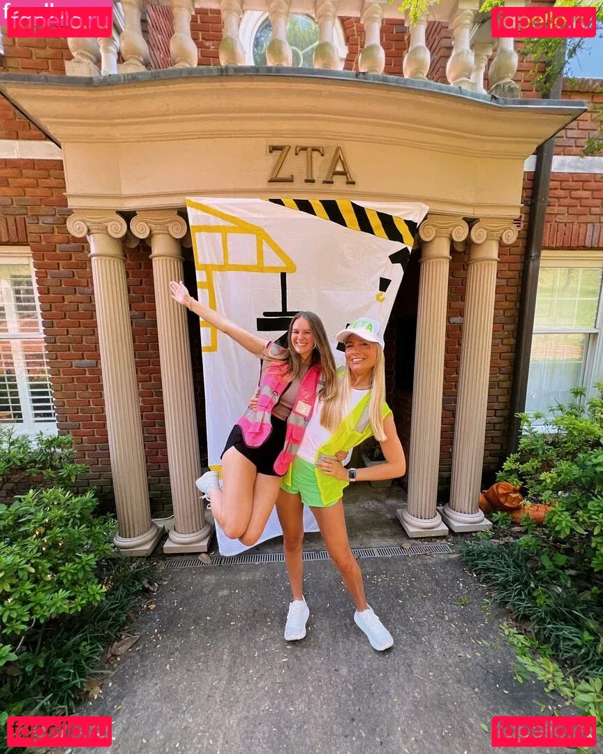 Anna Sikes Onlyfans Photo Gallery 