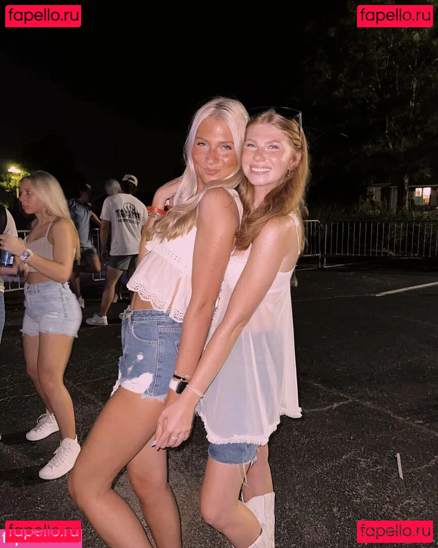 Anna Sikes Onlyfans Photo Gallery 