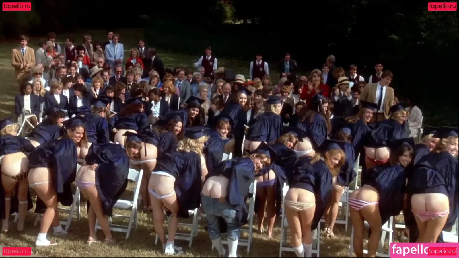 Phoebe Cates Onlyfans Photo Gallery 