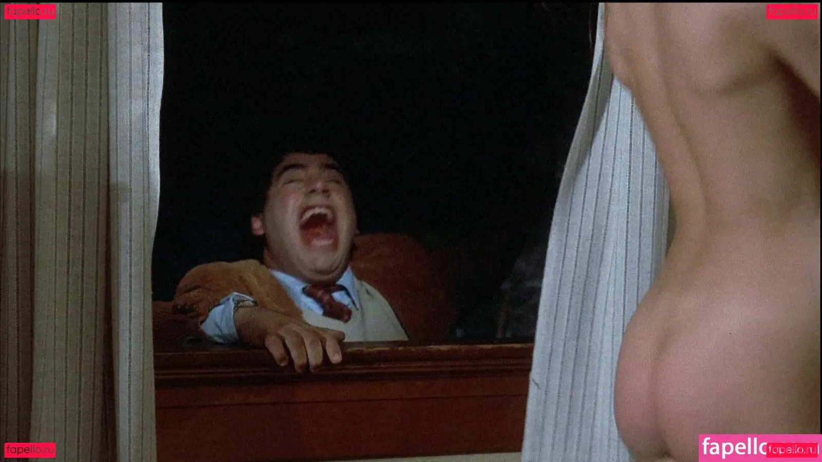 Phoebe Cates Onlyfans Photo Gallery 