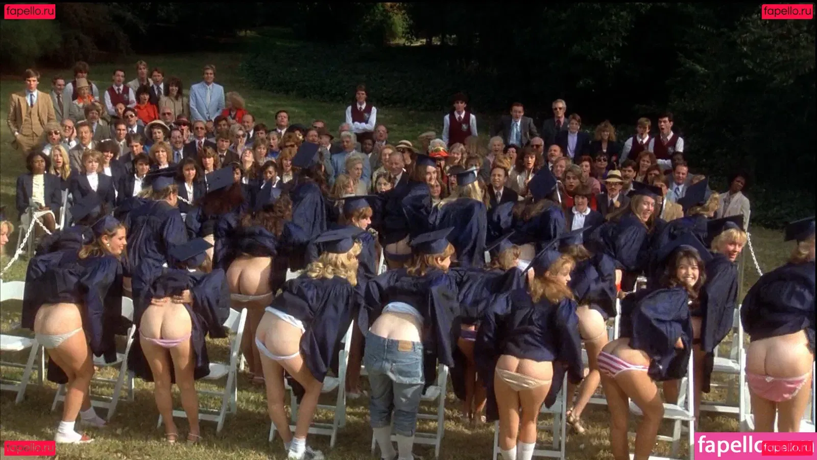 Phoebe Cates Onlyfans Photo Gallery 