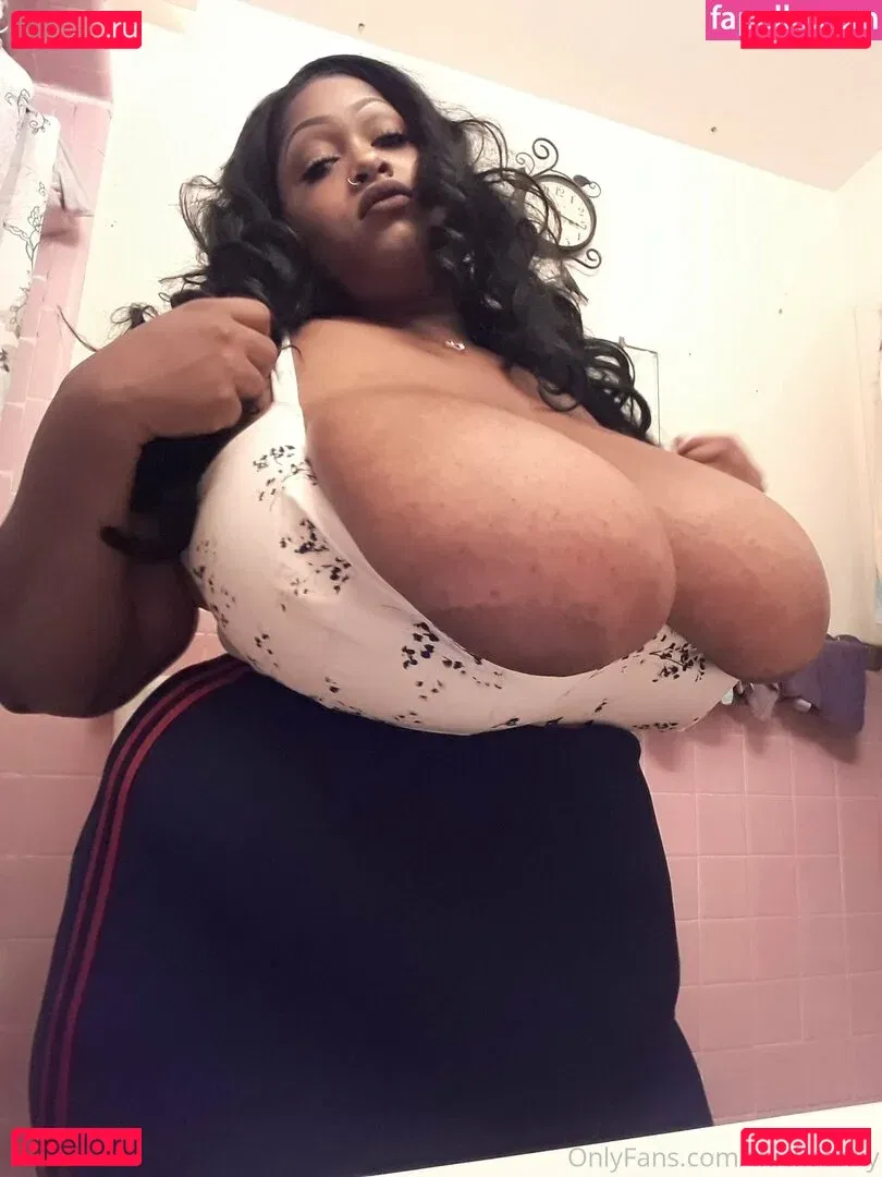 thickdanky Onlyfans Photo Gallery 