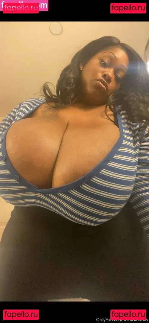 thickdanky Onlyfans Photo Gallery 