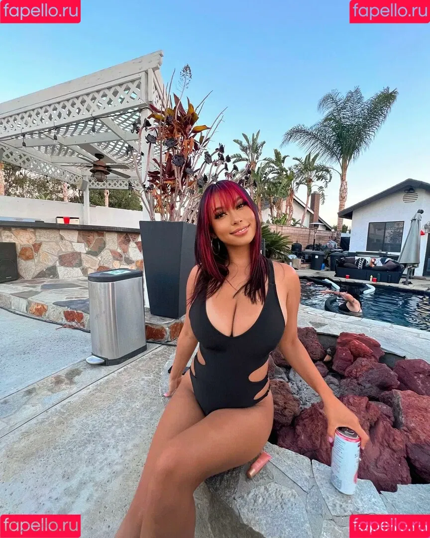 Thestarvasquez Onlyfans Photo Gallery 